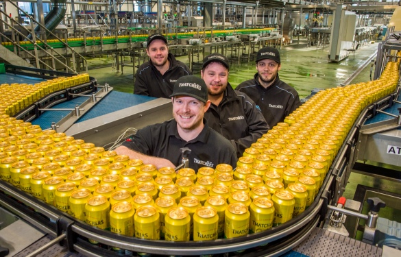 Thatchers_Canning_Line-with_technicians_hero_image