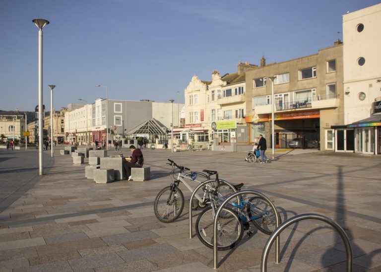 NSCSust18-Cycle-Parking-Seafront